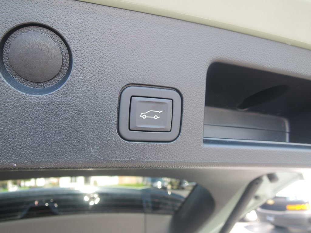 Used 2026 Chevrolet Equinox ACTIV w/ Safety and Technology Package AWD/4WD image 35