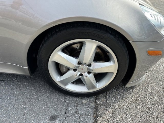 Used 2005 Mercedes-Benz SLK 350 image 15