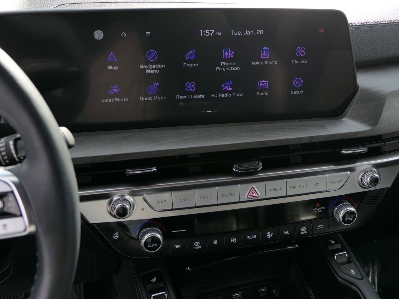 Used 2025 Kia Telluride AWD image 23