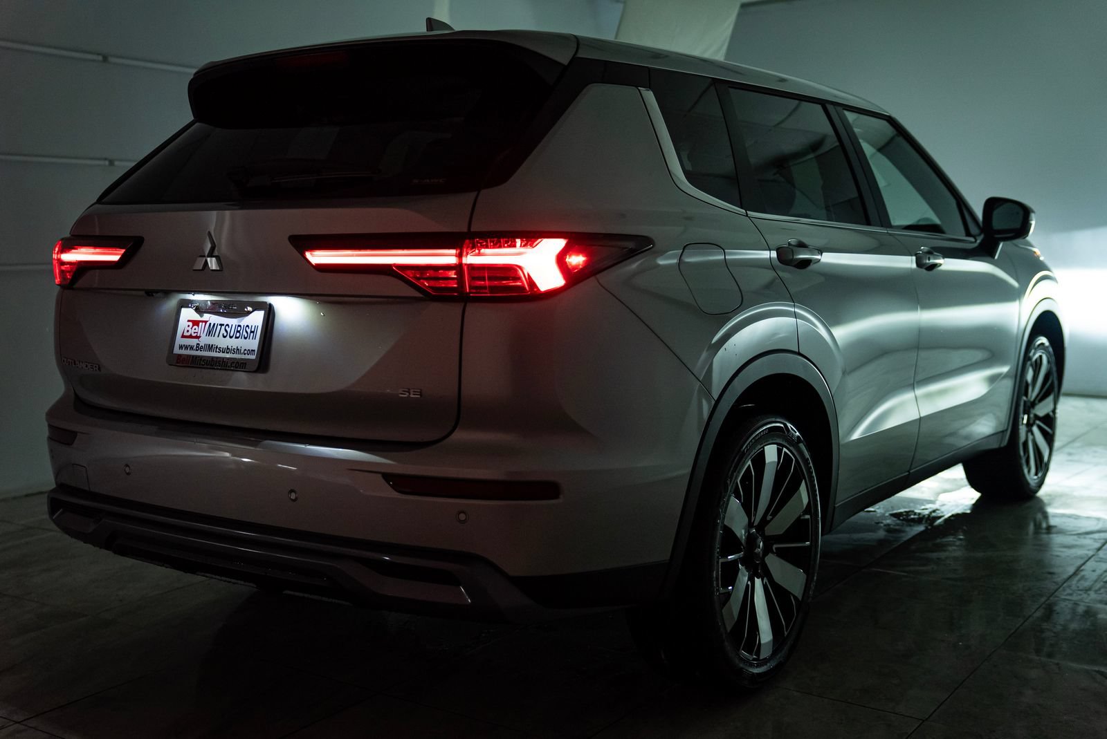 New 2025 Mitsubishi Outlander SE AWD/4WD image 40