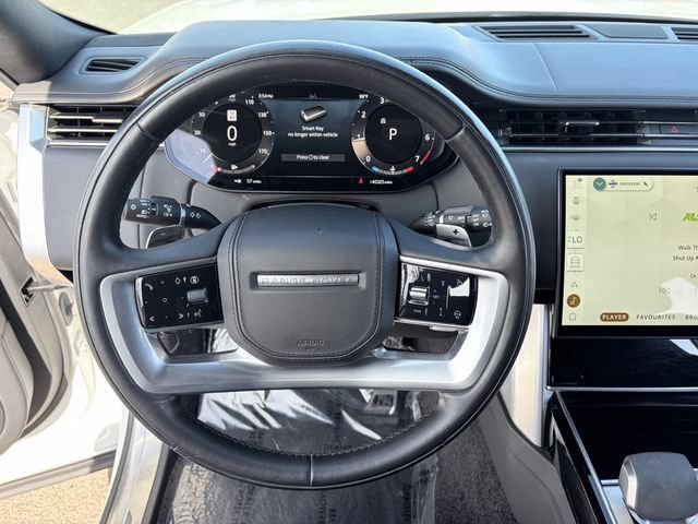 Used 2024 Land Rover Range Rover Long Wheelbase SE AWD/4WD image 10
