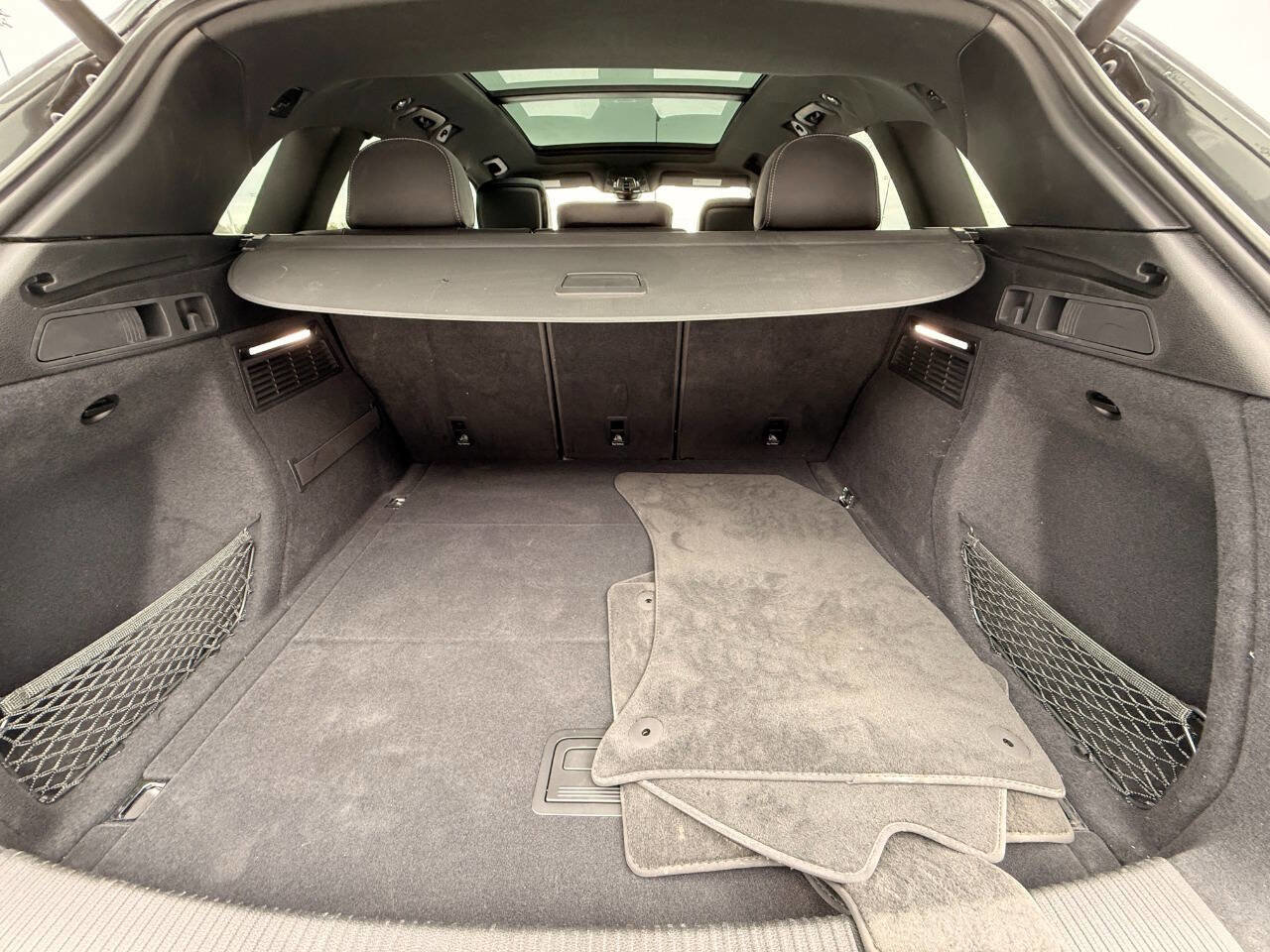 Used 2024 Audi Q5 2.0T Premium w/ Summer of Audi Package image 30