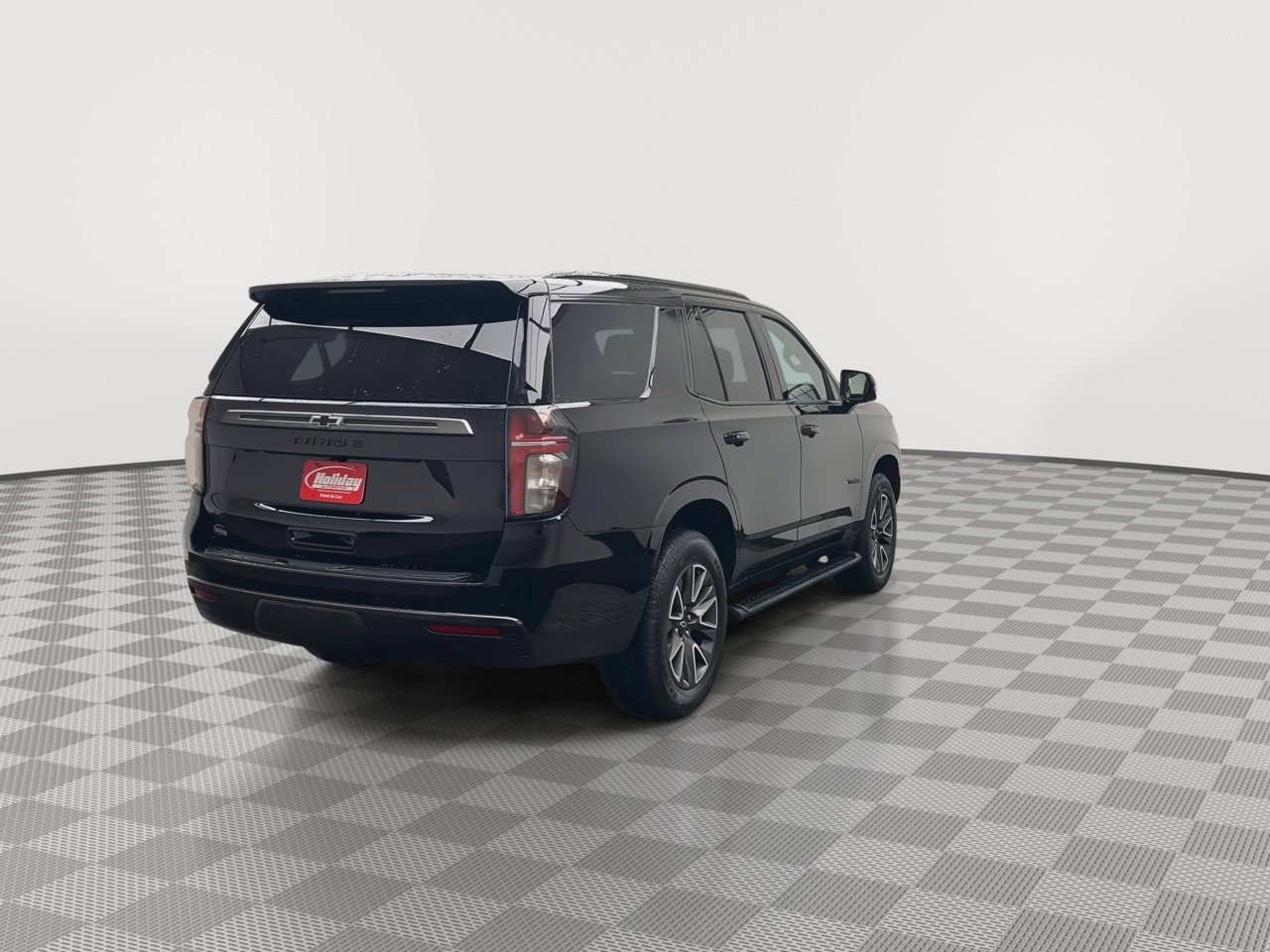 Certified 2022 Chevrolet Tahoe Z71 w/ Luxury Package AWD/4WD image 43