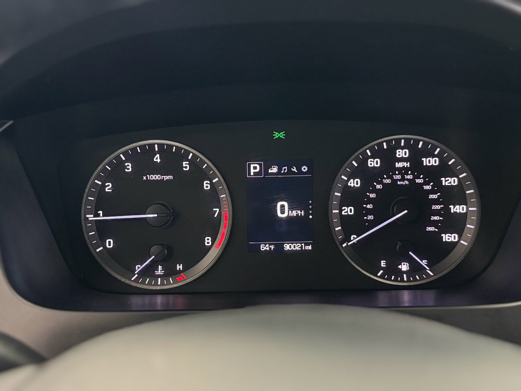 Used 2016 Hyundai Sonata Sport w/ Option Group 1V FWD image 17