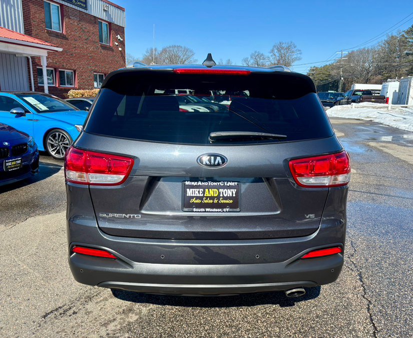 Used 2018 Kia Sorento LX w/ LX V6 Convenience Package image 7
