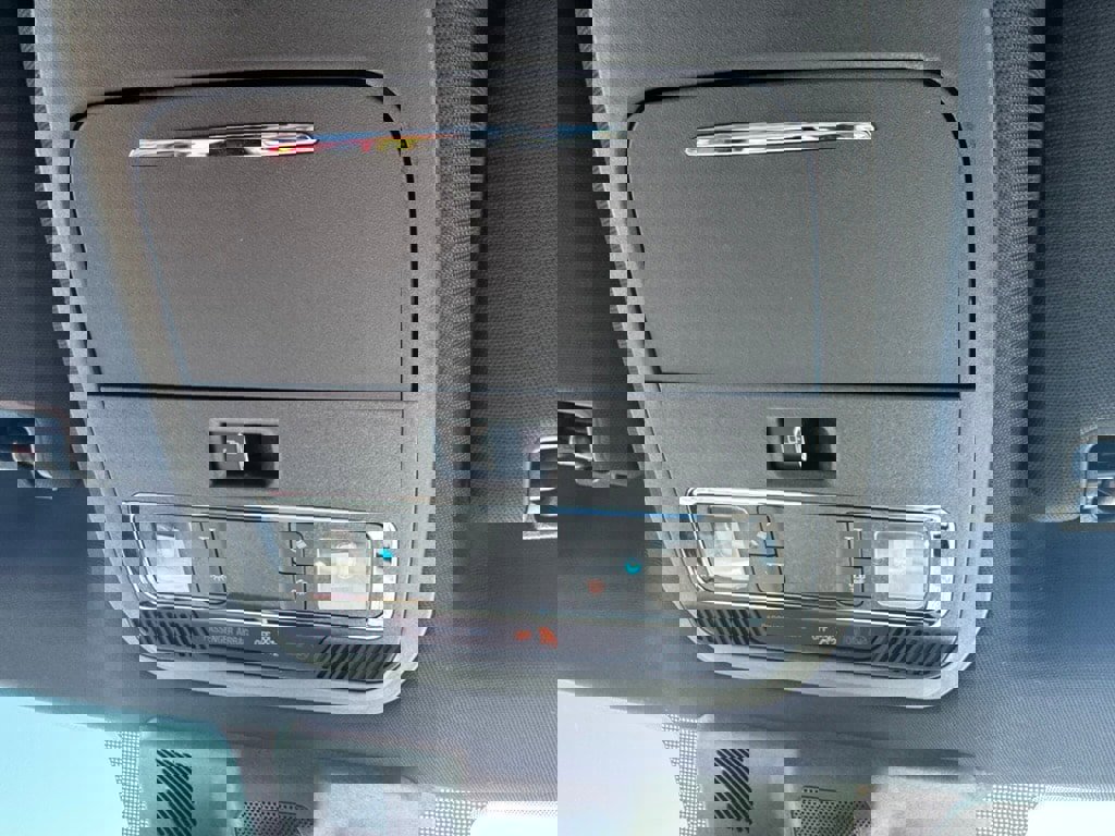 New 2023 Ford F150 Lightning Lariat image 23