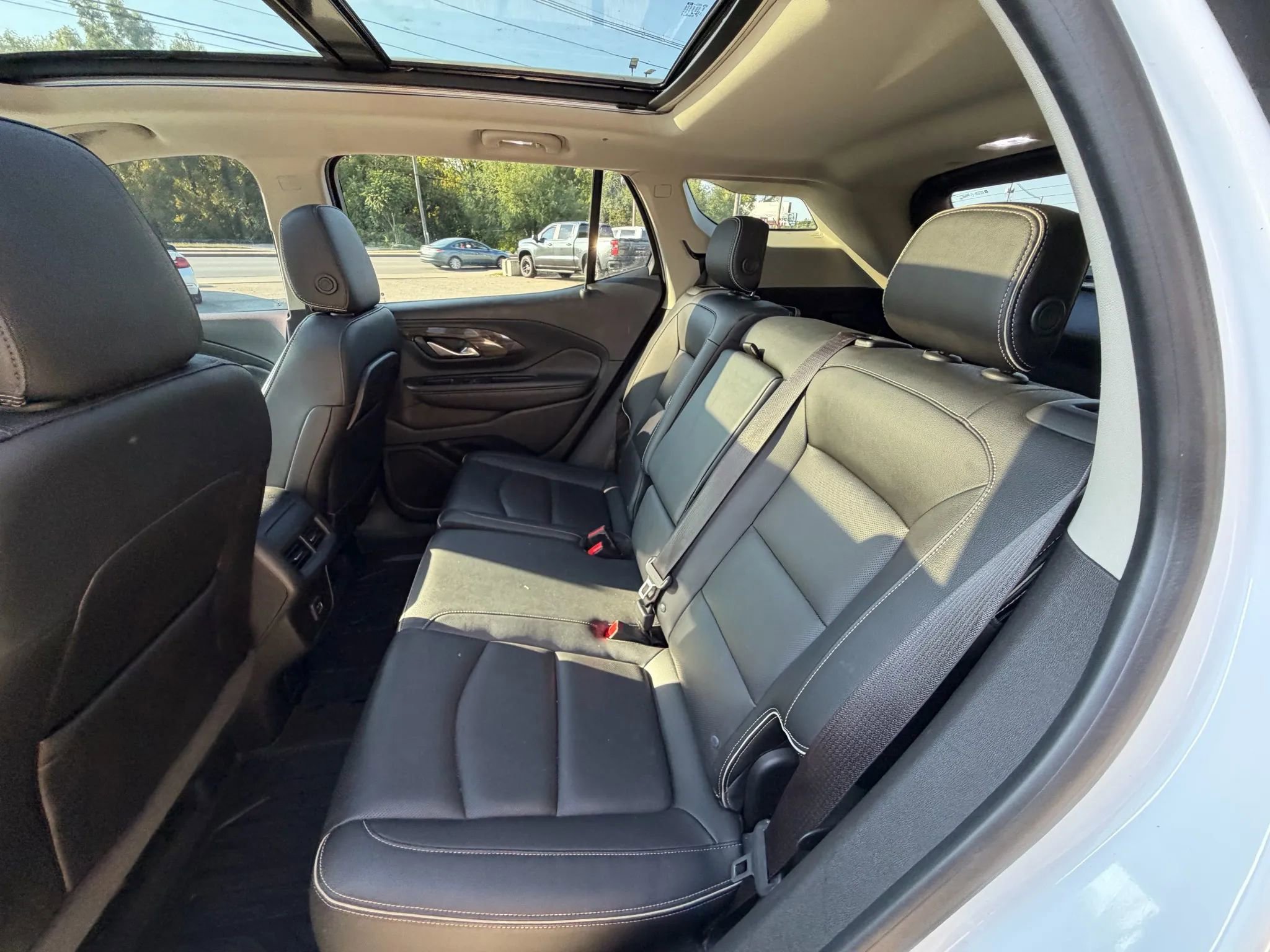 Used 2019 GMC Terrain Denali w/ Advanced Safety Package image 26