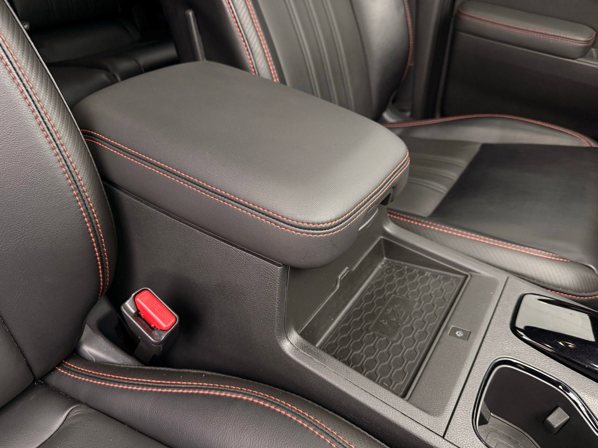 Used 2024 Nissan Frontier PRO-4X w/ Pro Premium Package image 27