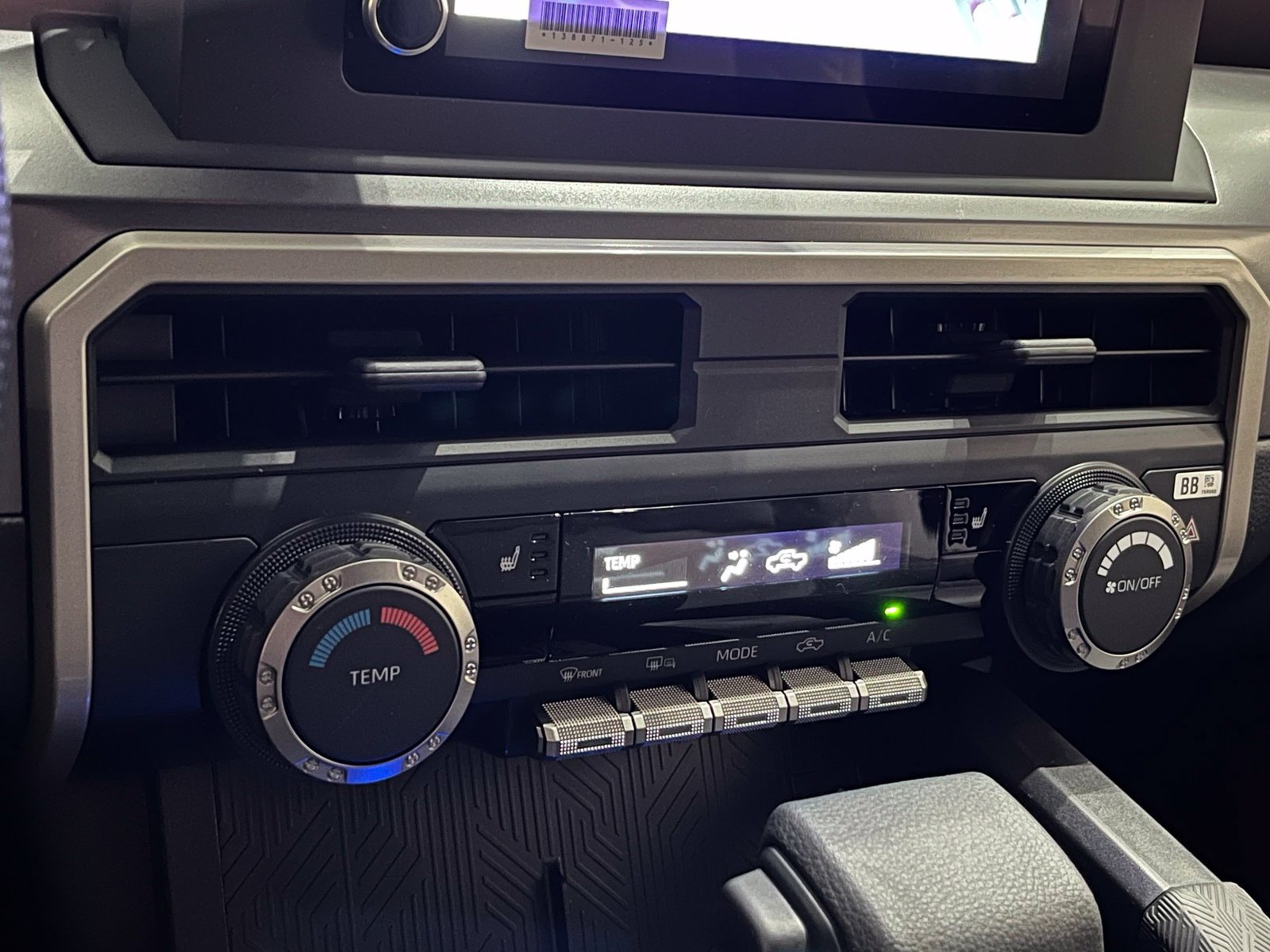 New 2026 Toyota Tacoma SR5 AWD/4WD image 21