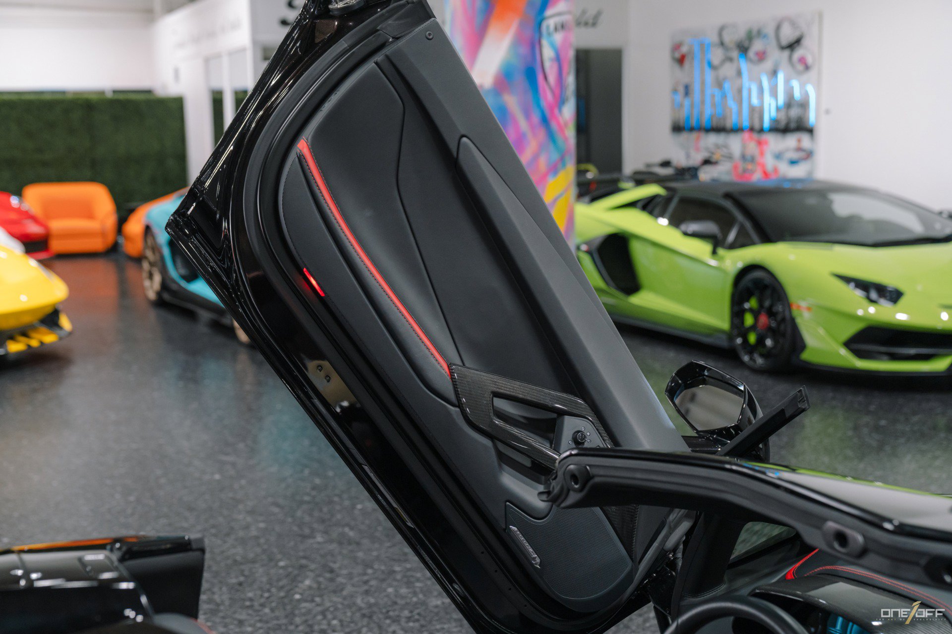 Used 2018 Lamborghini Aventador S image 24