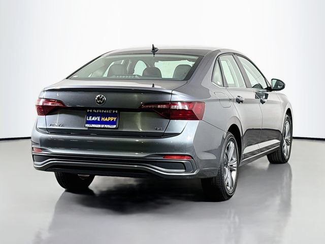 Certified 2024 Volkswagen Jetta SE FWD image 7
