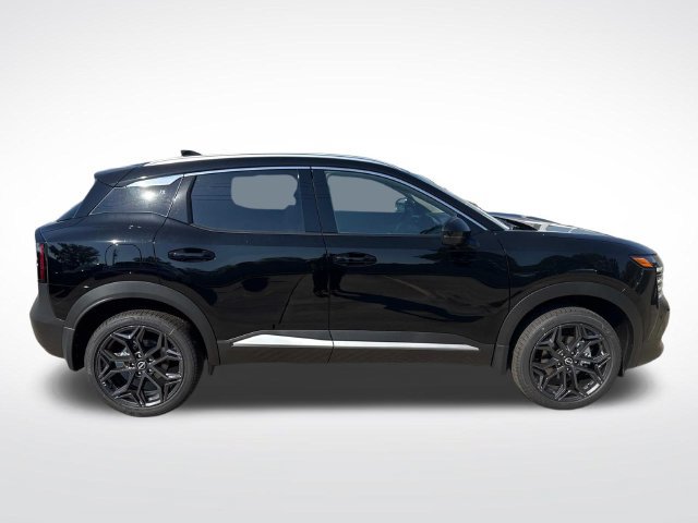 New 2027 Nissan Kicks SR FWD image 10