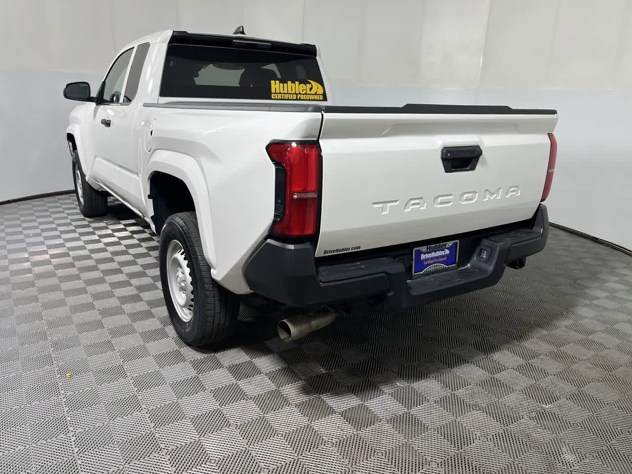 Used 2024 Toyota Tacoma SR RWD image 6