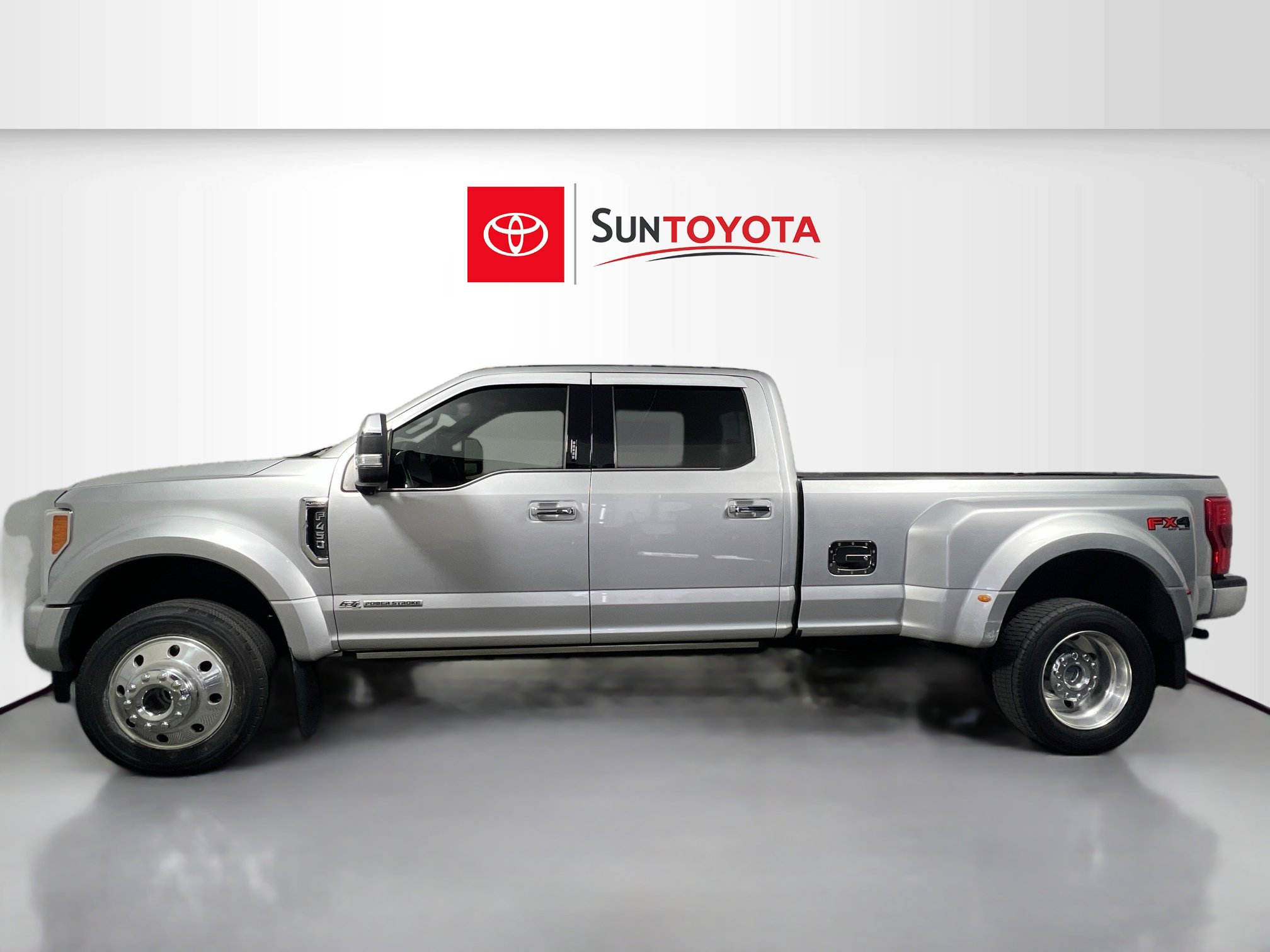 Used 2019 Ford F450 Platinum w/ Platinum Ultimate Package image 7