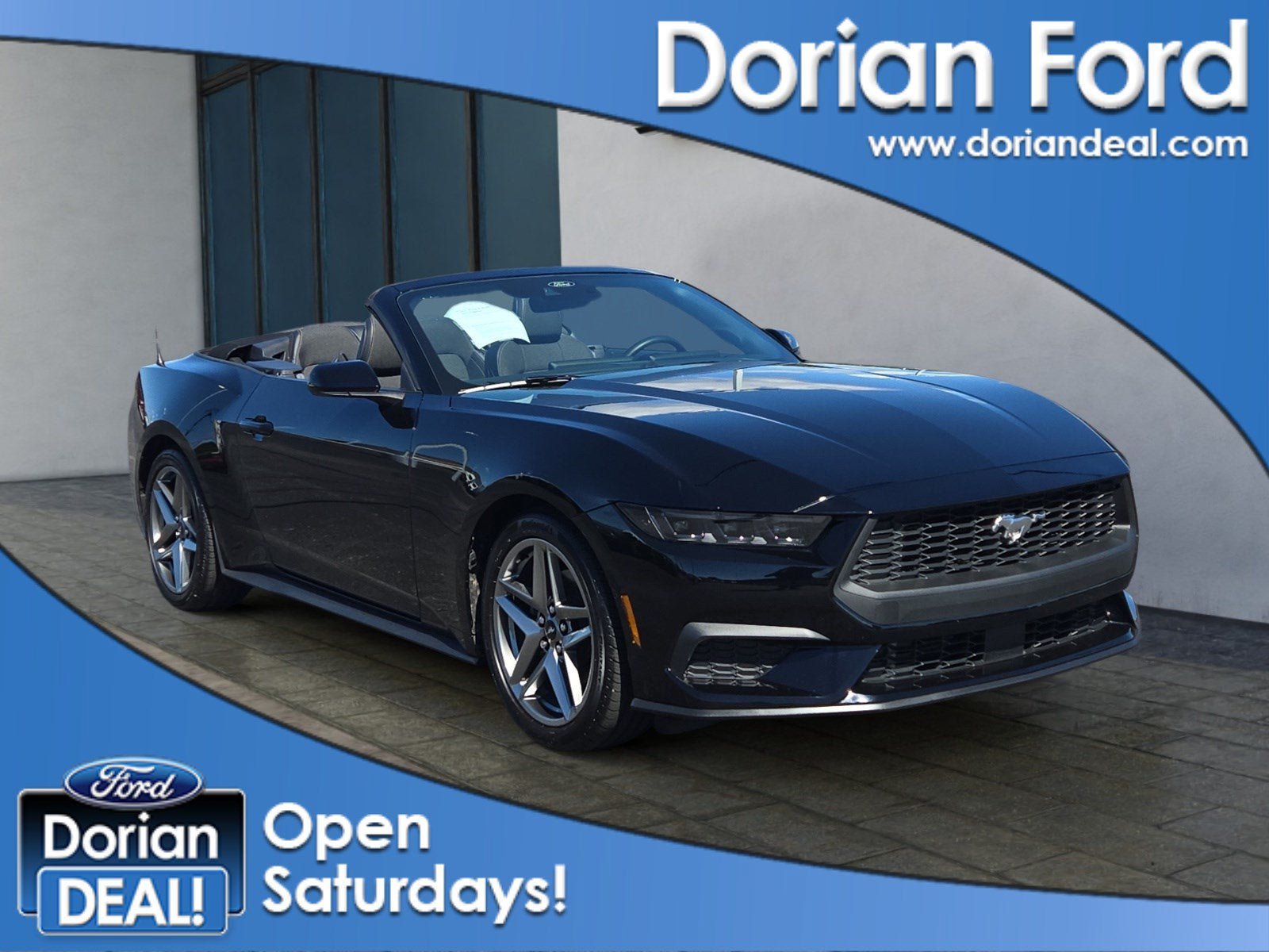 Used 2025 Ford Mustang Convertible RWD image 1