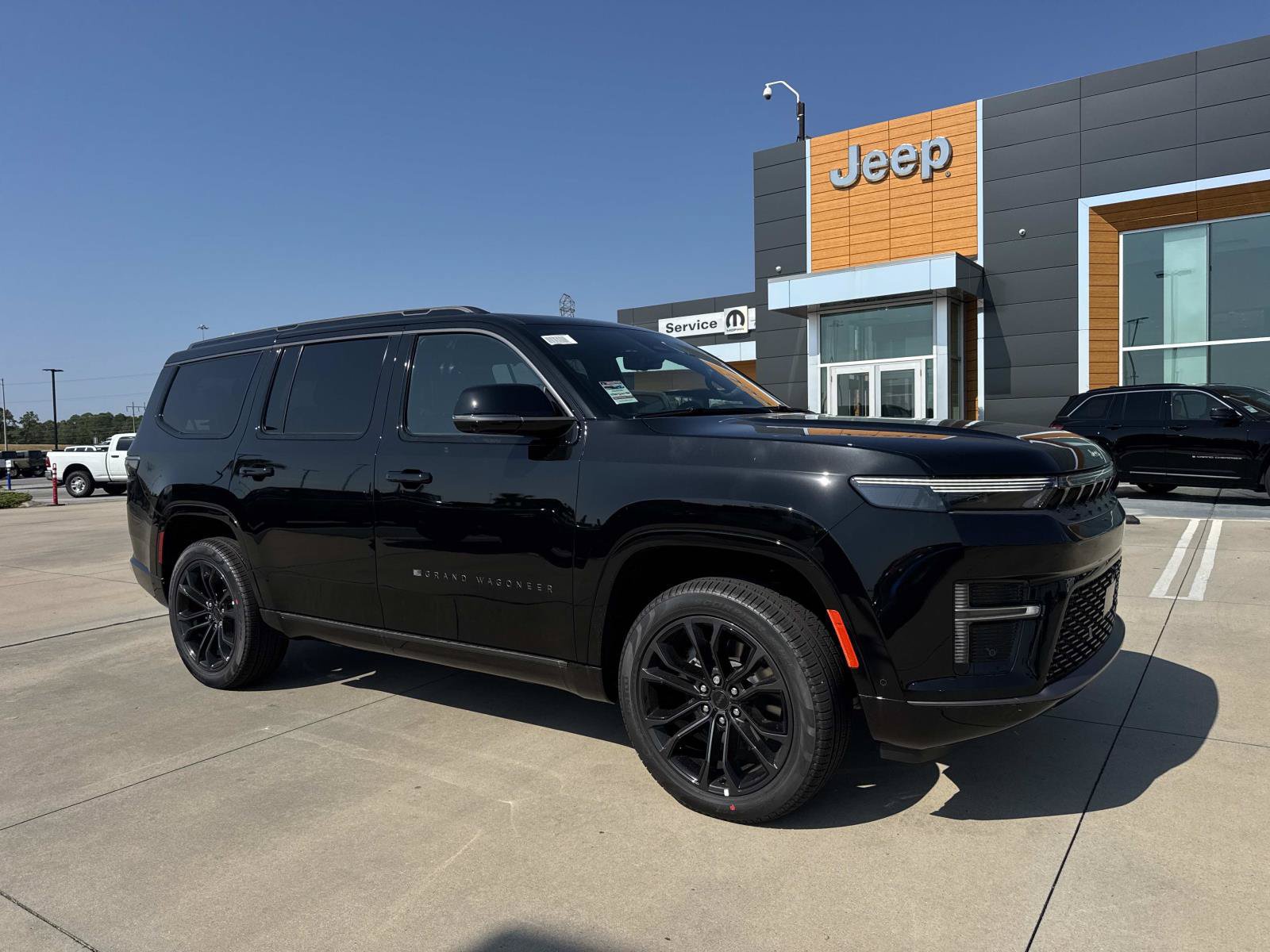 New 2026 Jeep Grand Wagoneer Summit AWD/4WD image 1