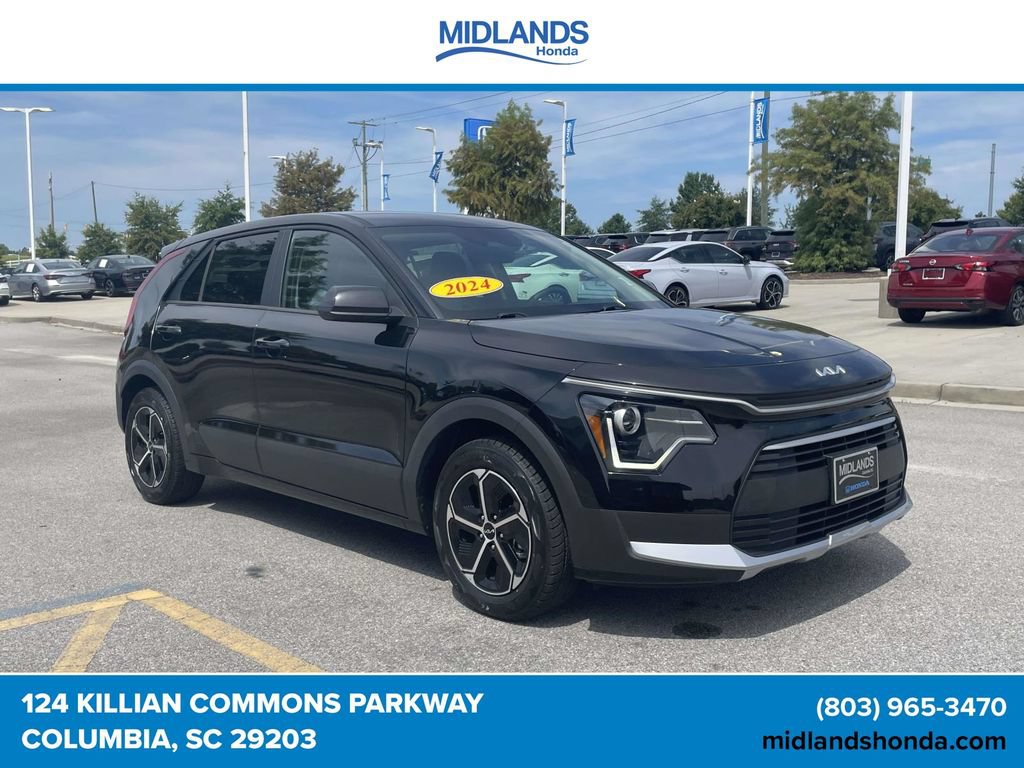 Used 2024 Kia Niro LX FWD 360° Tour