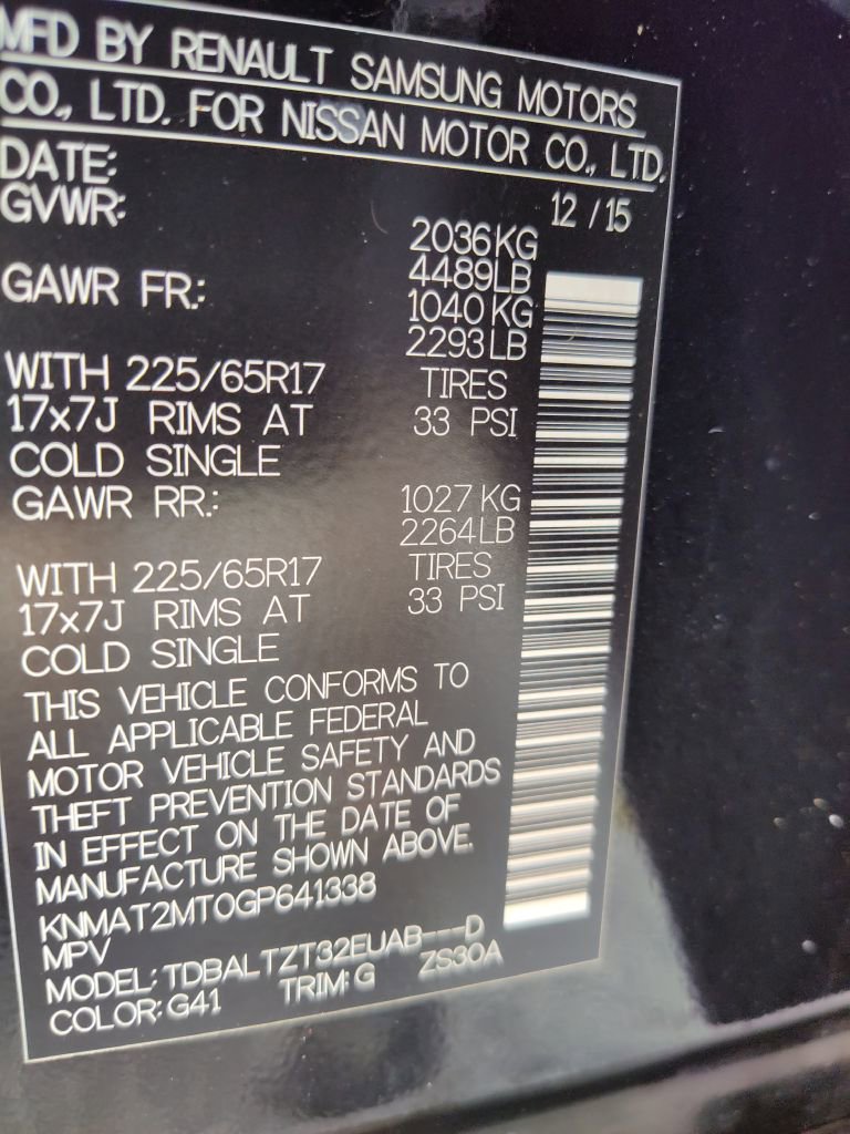 Used 2016 Nissan Rogue SV w/ SV Premium Package image 31