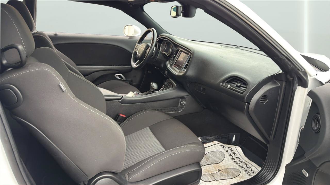 Used 2021 Dodge Challenger GT w/ Driver Convenience Group AWD/4WD image 15