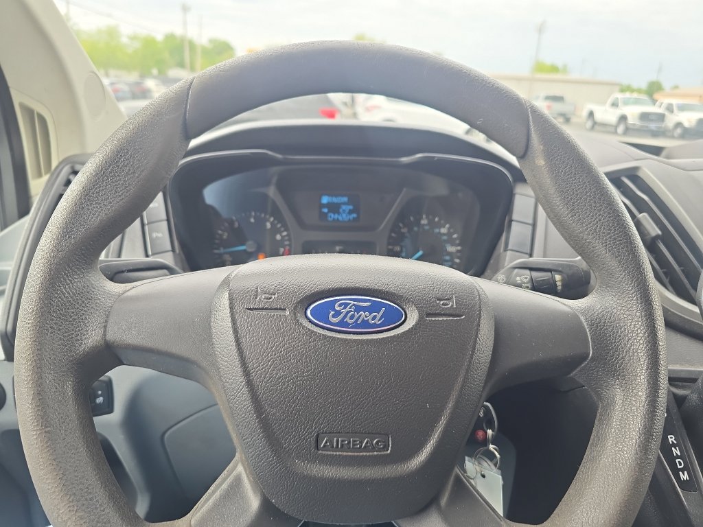 Used 2016 Ford Transit 250 130 Low Roof RWD image 24