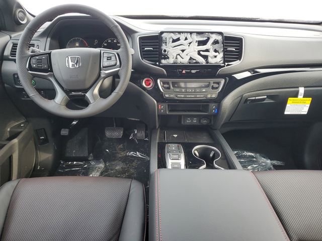 New 2026 Honda Ridgeline Black Edition image 9