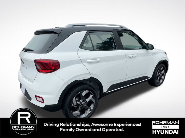New 2026 Hyundai Venue SEL FWD image 9