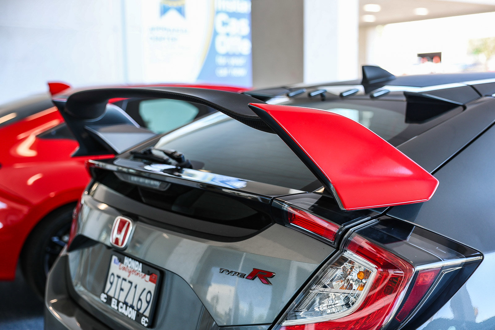 Used 2018 Honda Civic Type R image 10