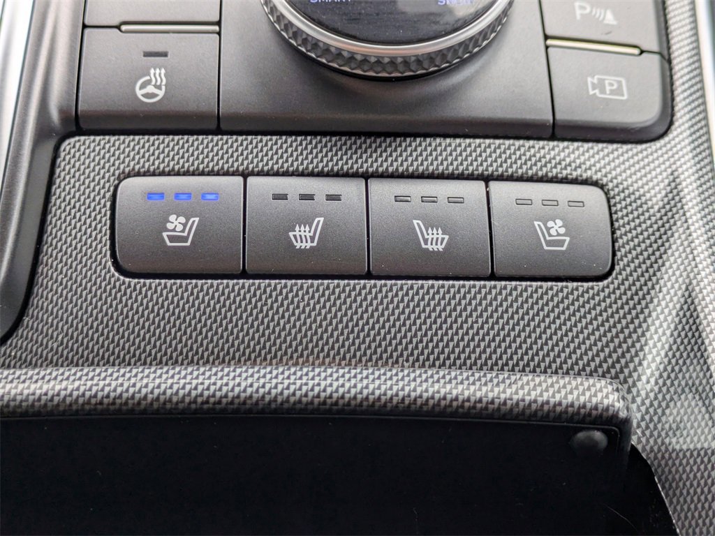 Certified 2022 Hyundai Santa Fe Limited image 24