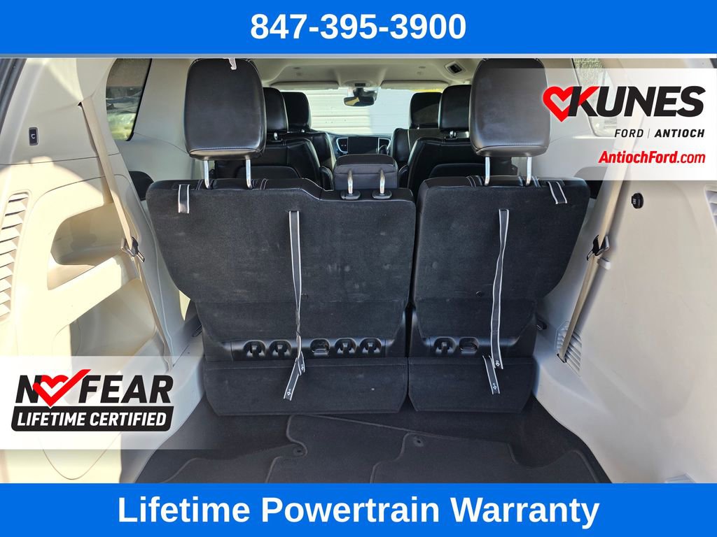 Used 2024 Chrysler Pacifica Touring-L FWD image 34