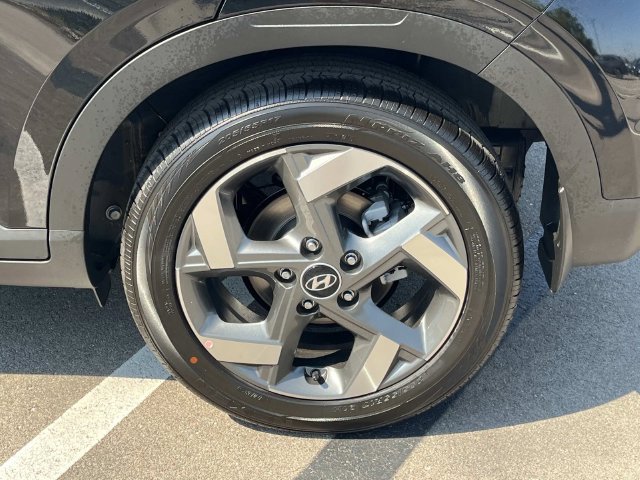 New 2026 Hyundai Venue SEL FWD image 11