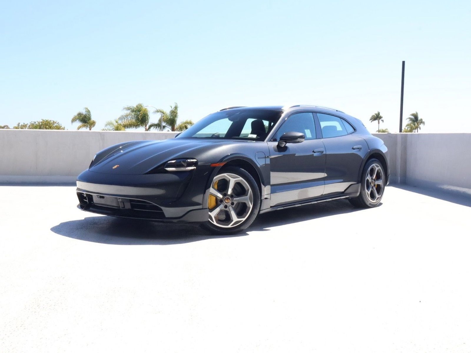 Certified 2023 Porsche Taycan Turbo S AWD/4WD video 1