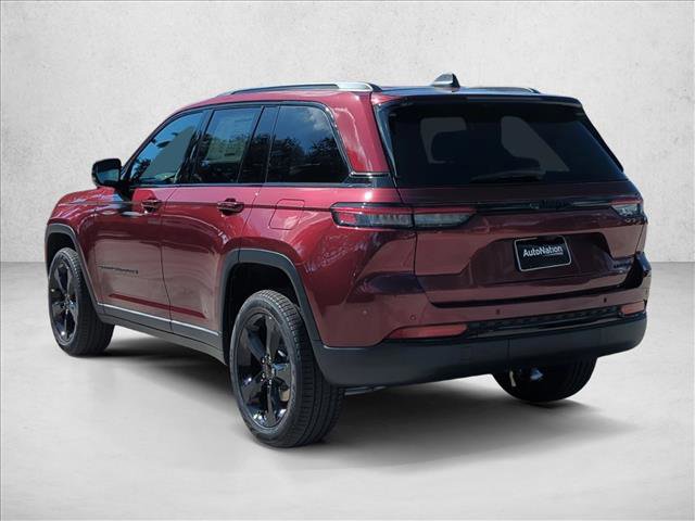 New 2025 Jeep Grand Cherokee Limited w/ Black Appearance Package image 9