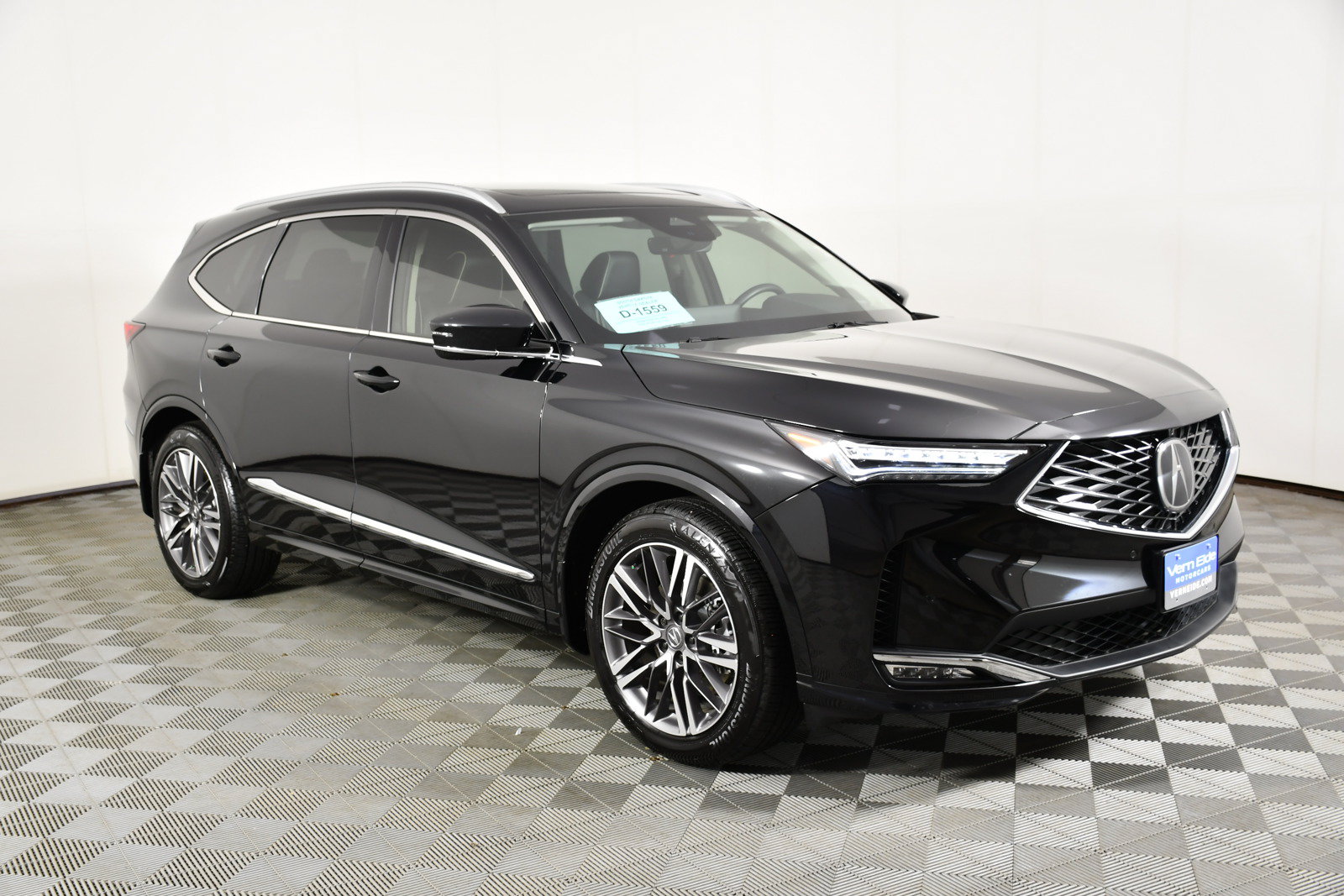 Certified 2025 Acura MDX w/ Advance Package AWD/4WD image 4