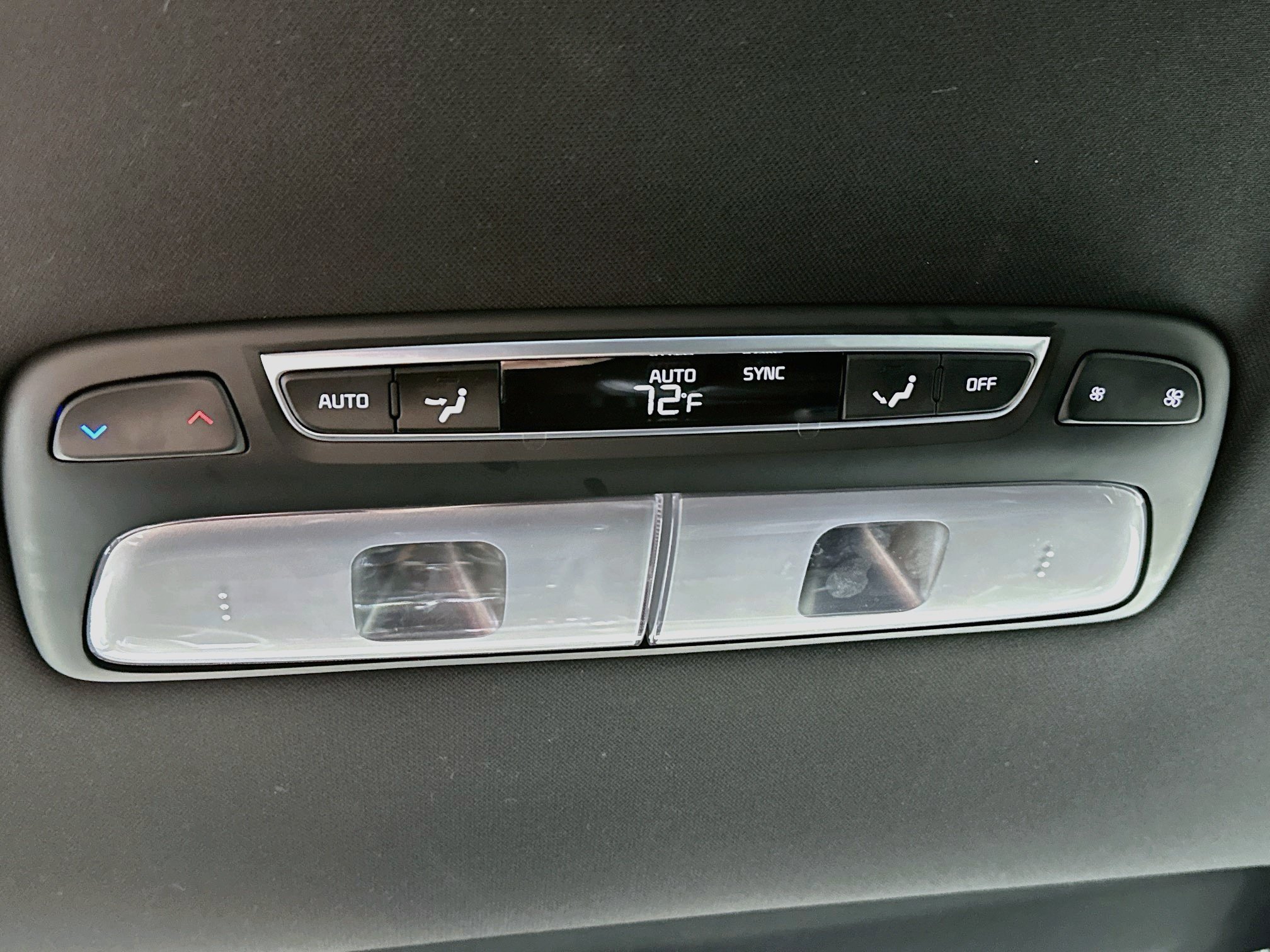 Used 2024 Kia Telluride EX X-Line AWD/4WD image 25