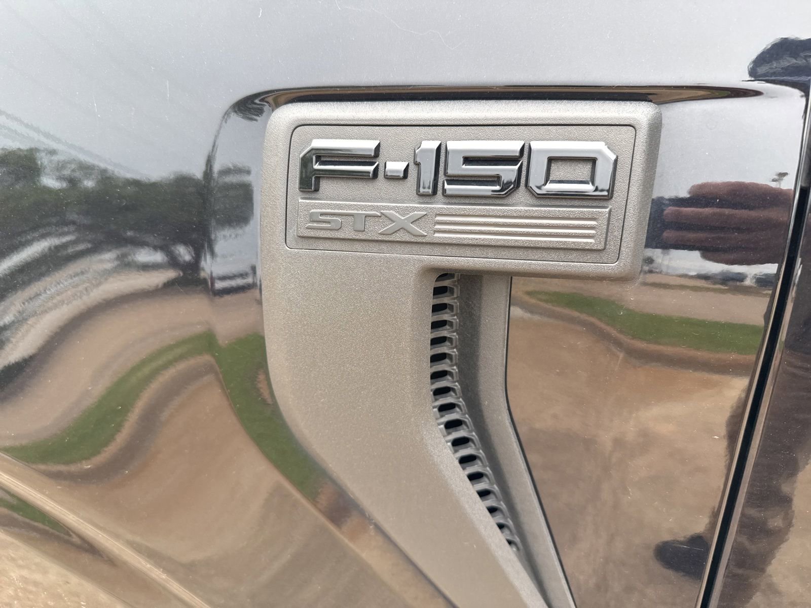 Used 2023 Ford F150 XL w/ STX Appearance Package RWD image 11