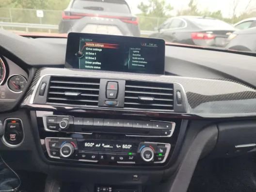 Used 2017 BMW M4 Coupe RWD image 13