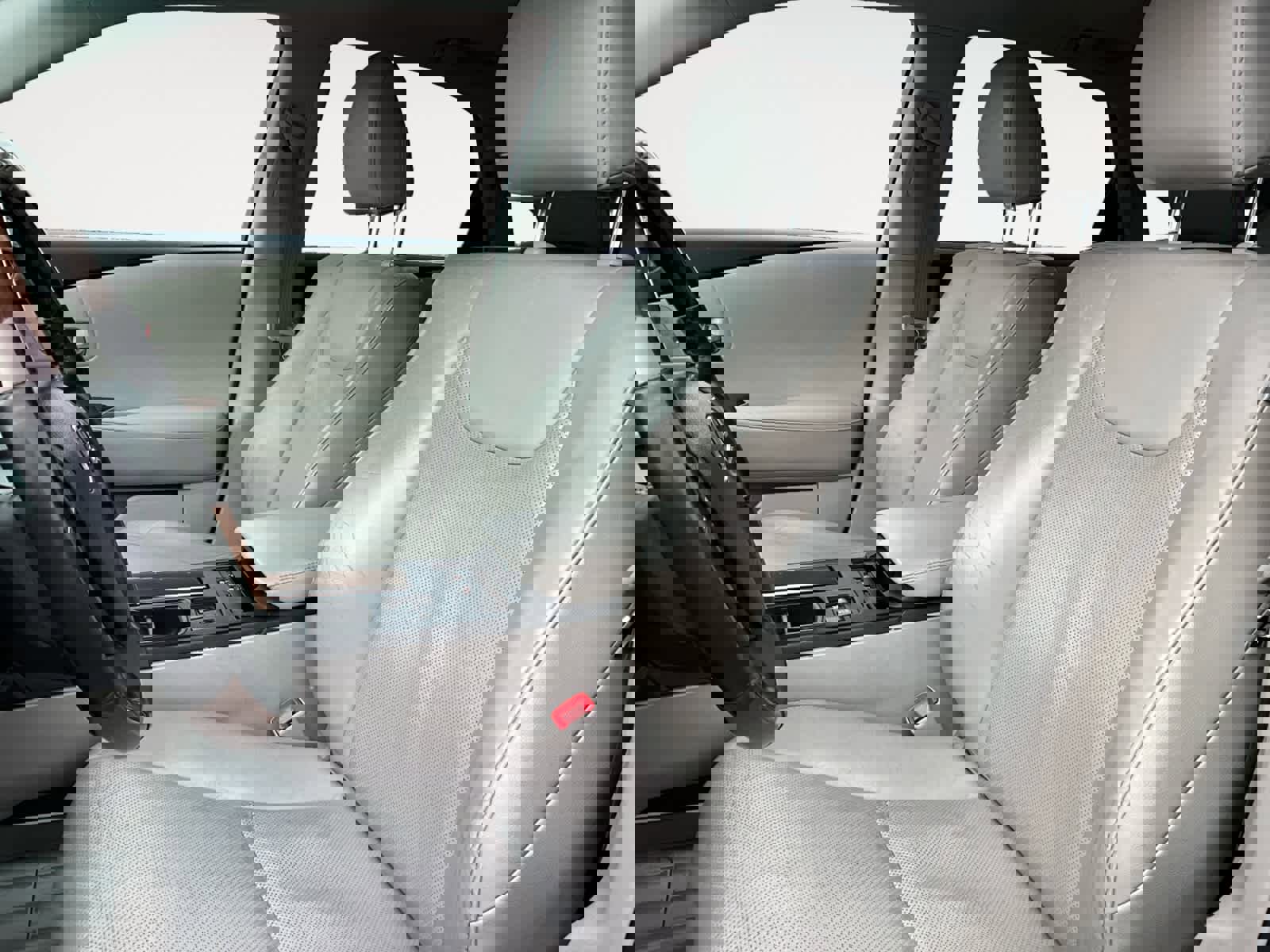 Used 2011 Lexus RX 350 AWD w/ Premium Pkg image 11