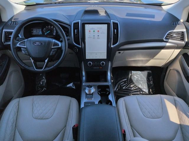 Used 2023 Ford Edge Titanium AWD/4WD image 15