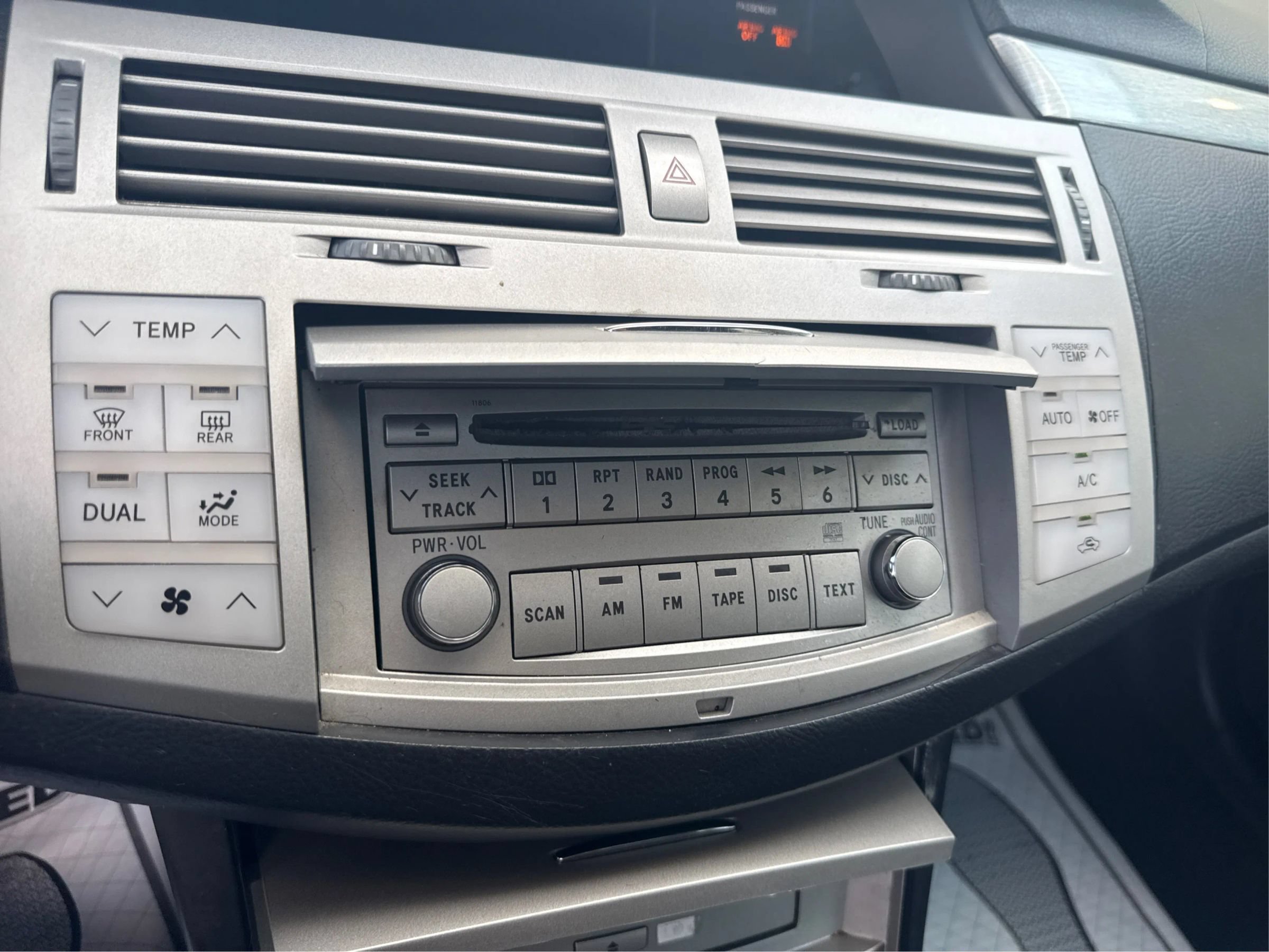 Used 2007 Toyota Avalon Touring FWD image 16