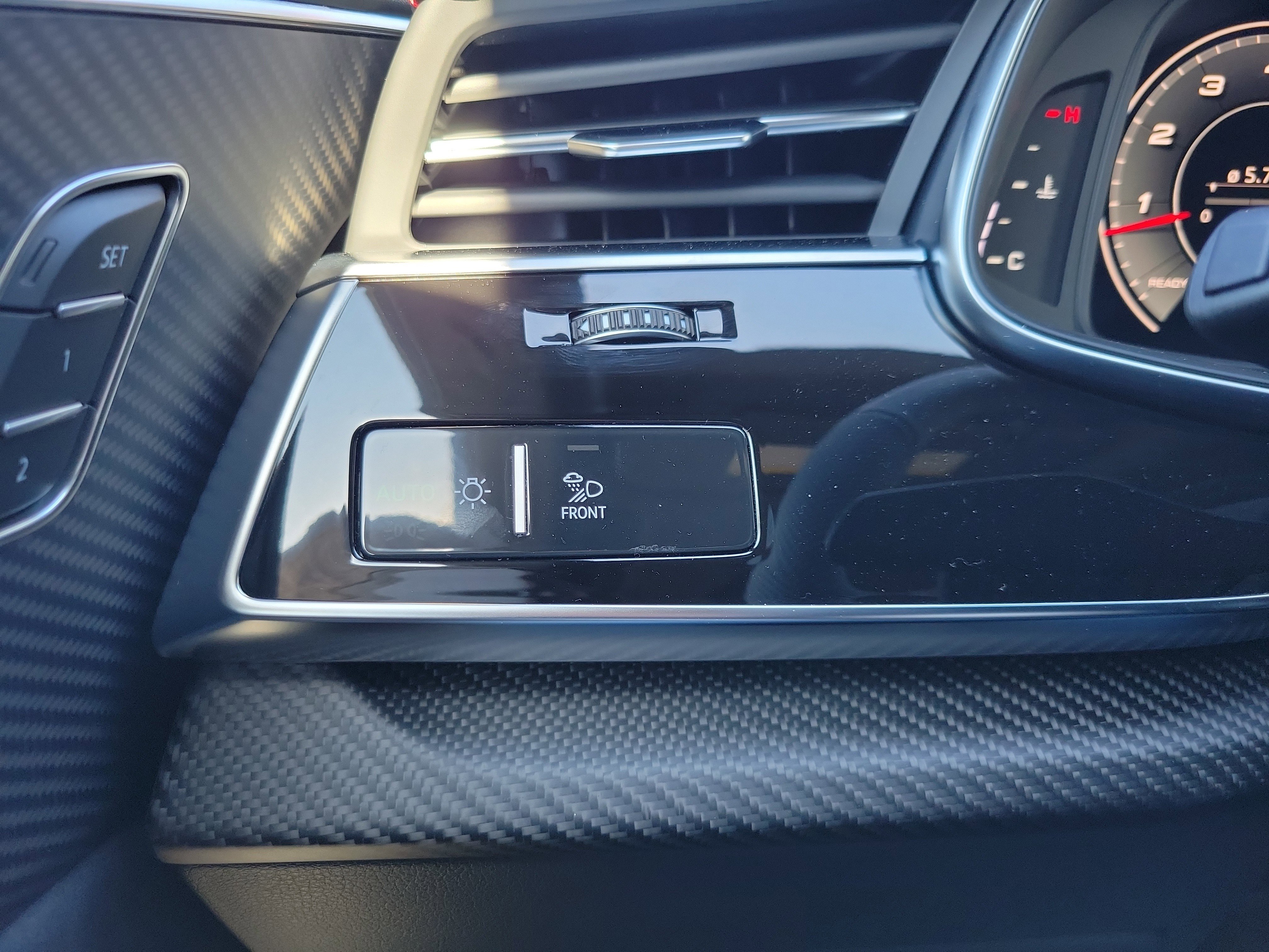 New 2026 Audi SQ8 Prestige image 31