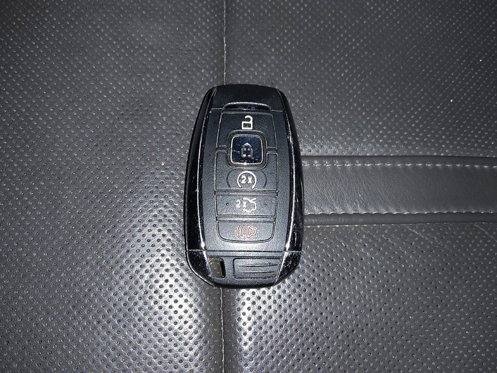 Used 2019 Lincoln Nautilus Reserve image 32