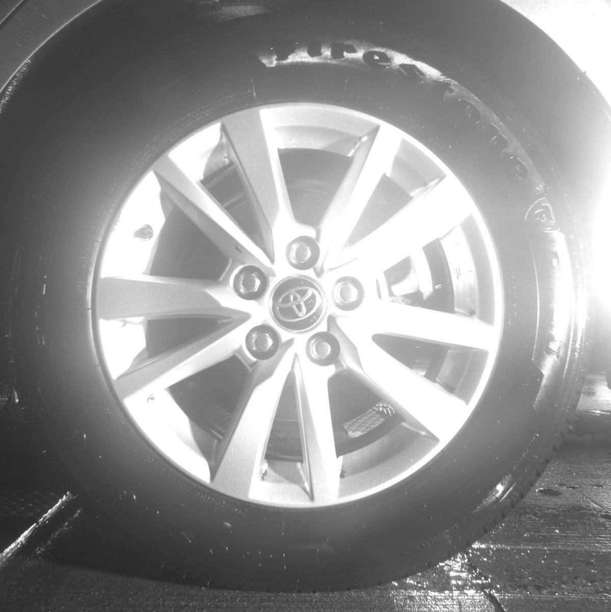 Used 2025 Toyota Camry LE image 14