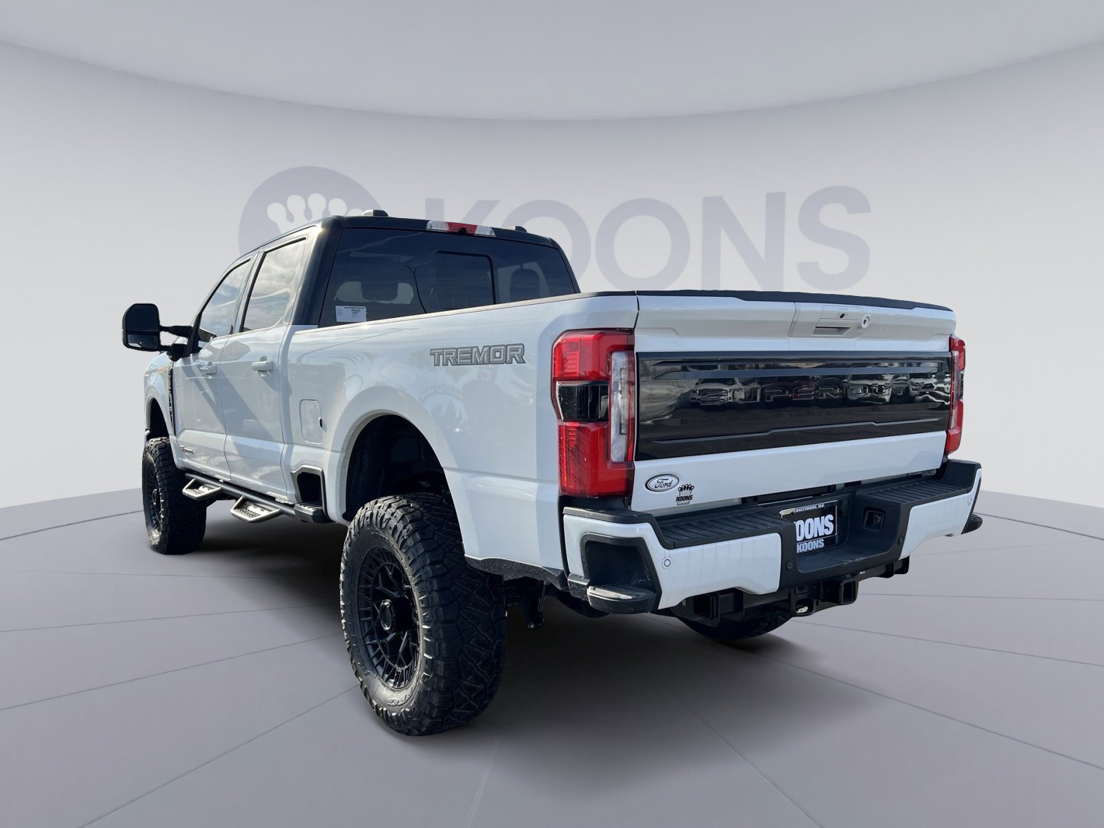 New 2026 Ford F250 Platinum w/ Tremor Off-Road Package image 4