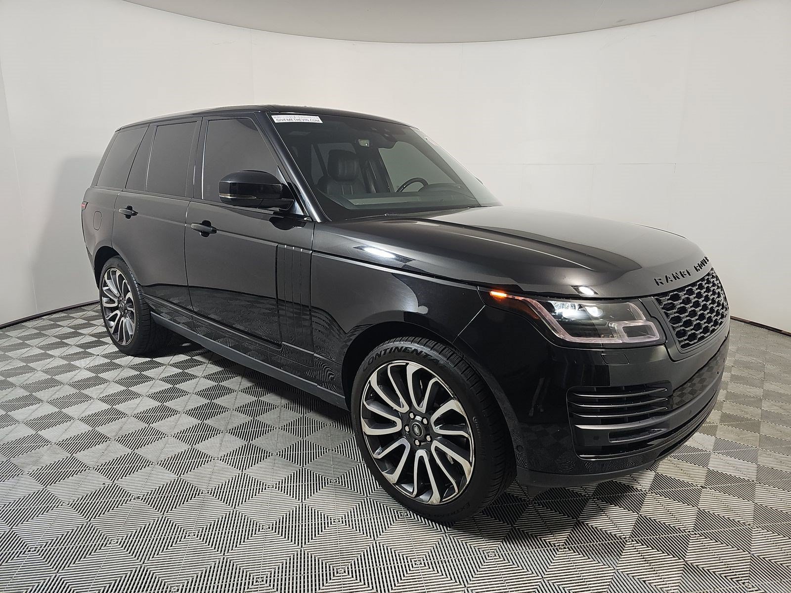 Used 2019 Land Rover Range Rover Supercharged AWD/4WD image 2