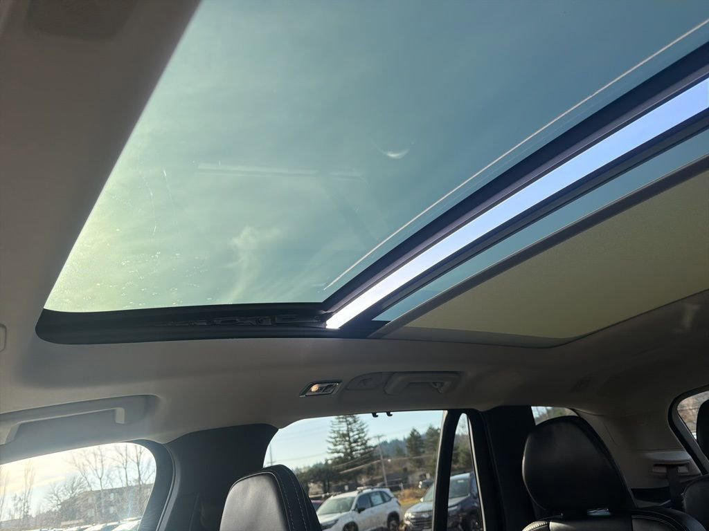 Used 2022 Volvo XC90 T6 Inscription w/ Advanced Package image 41