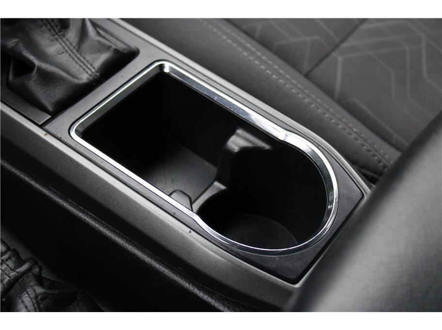 Used 2017 Toyota Tacoma TRD Off-Road w/ Premium & Technology Package image 30