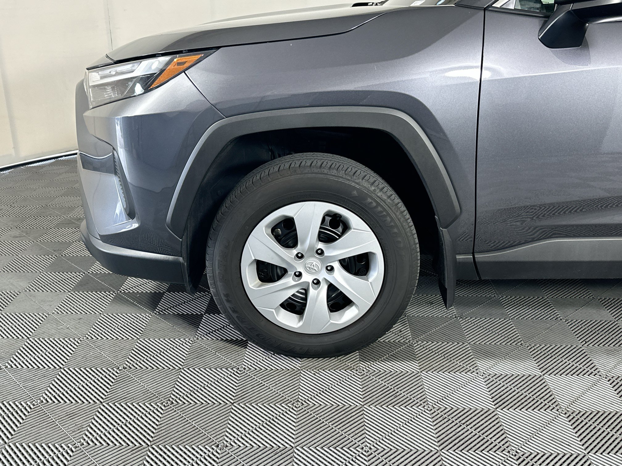 Certified 2025 Toyota RAV4 LE AWD/4WD image 11
