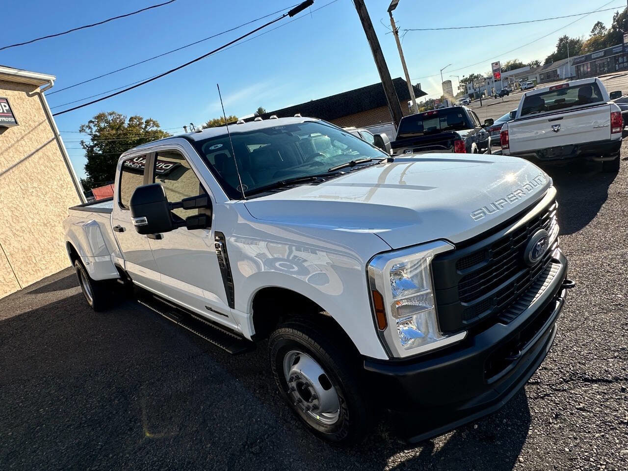 Used 2024 Ford F350 XL image 10