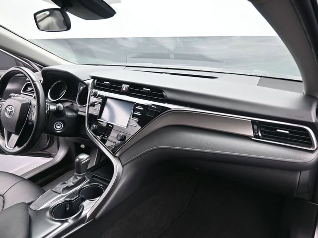 Used 2020 Toyota Camry SE image 27