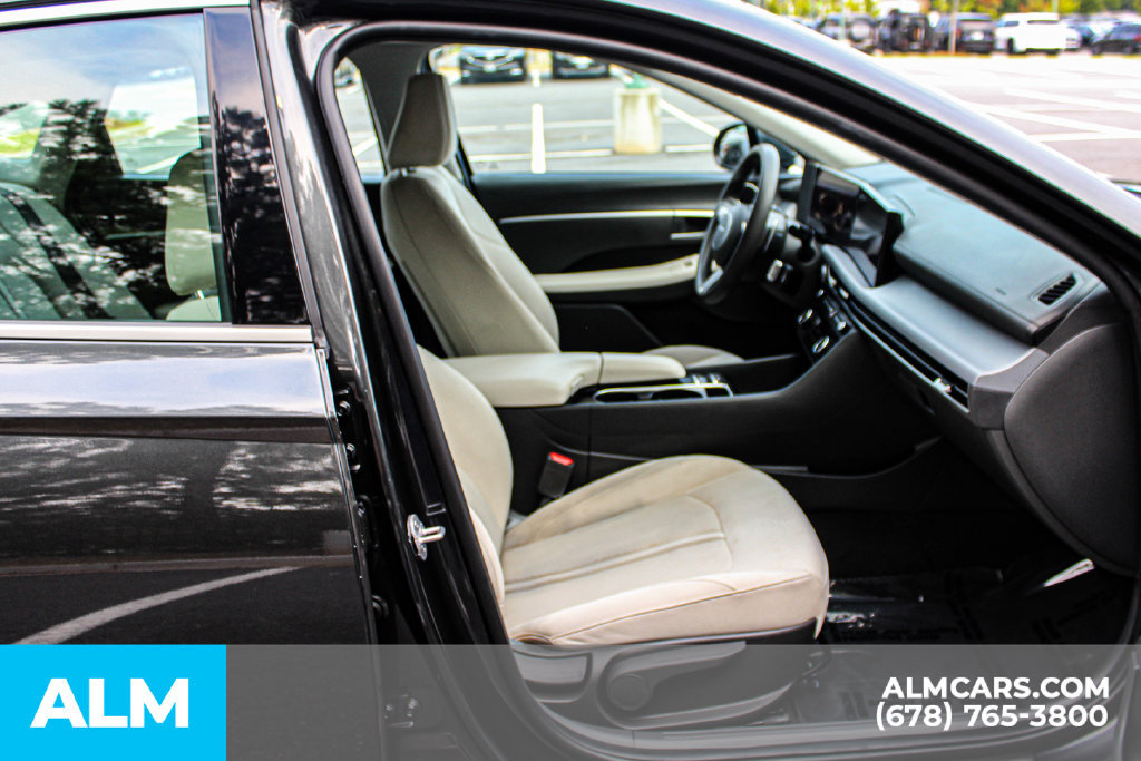Used 2025 Hyundai Sonata SEL FWD image 20